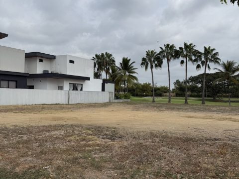 Terreno en venta en Mocoli Golf Club, Guayaquil